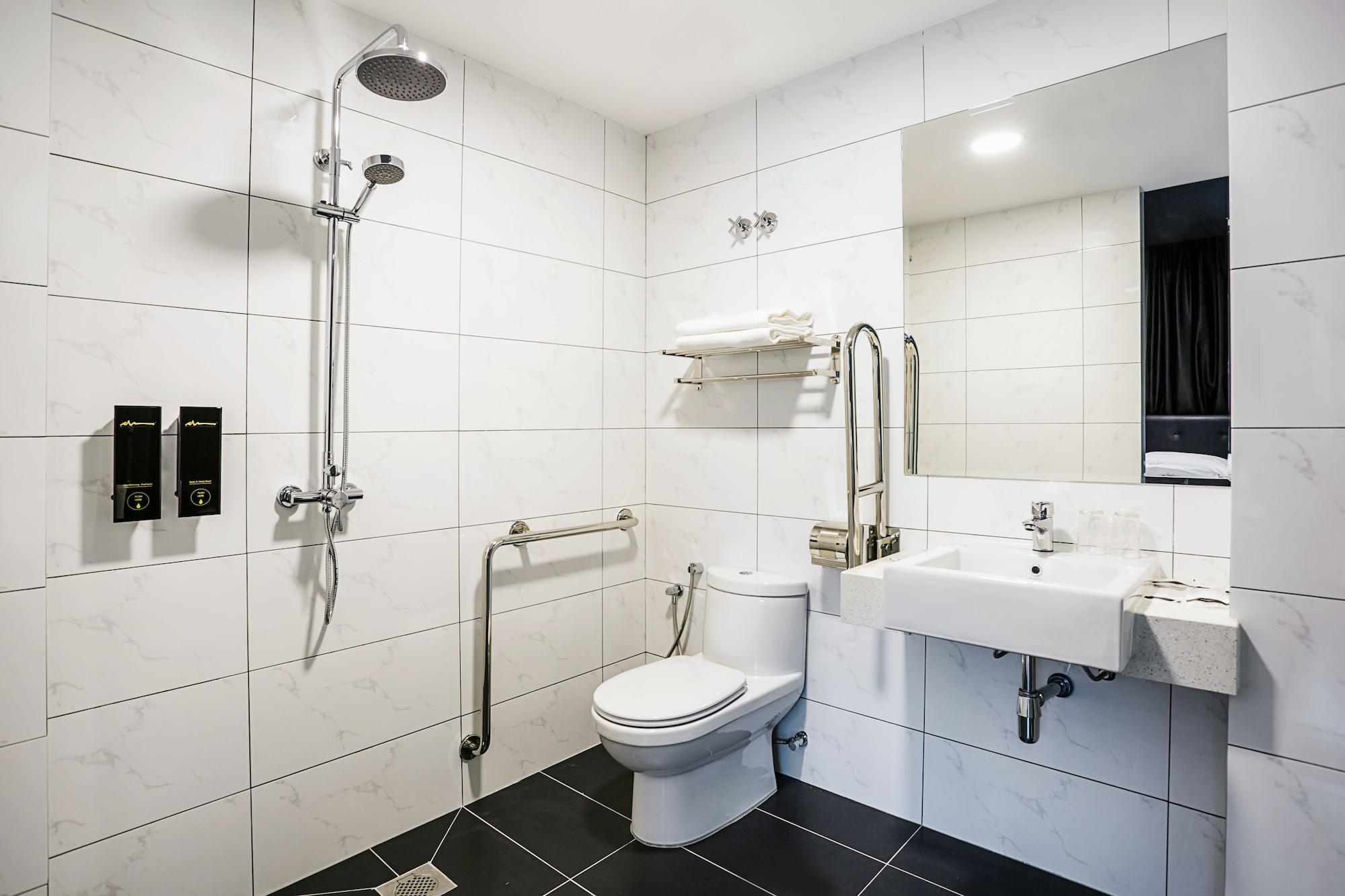 Manhattan Business Hotel Ttdi Κουάλα Λουμπούρ Εξωτερικό φωτογραφία